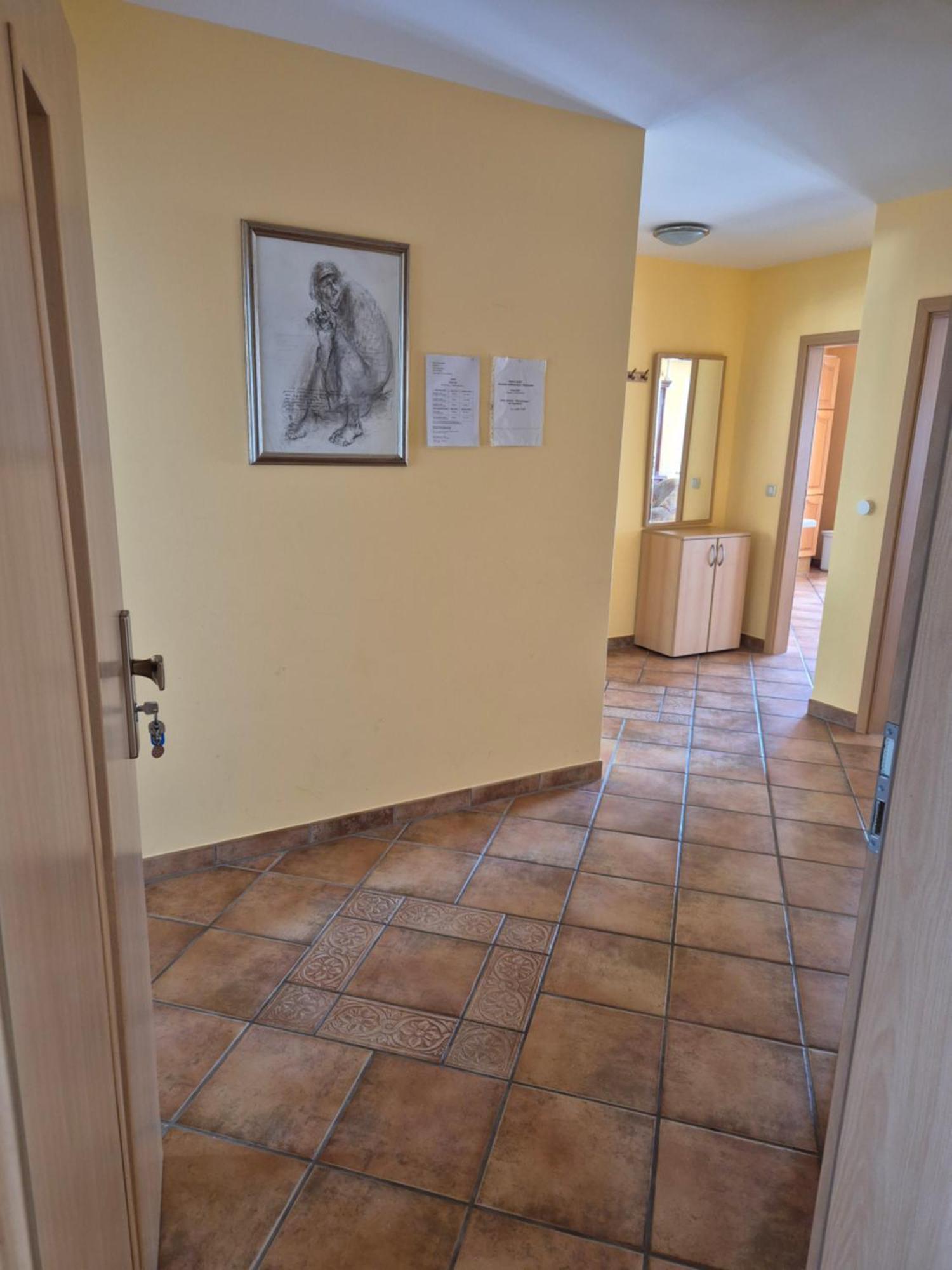 Apartments And Rooms Mamic Dugi Rat Rum bild